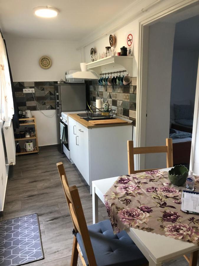 Dália apartman Gyömrő Exterior foto