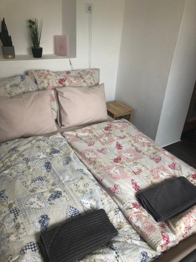 Dália apartman Gyömrő Exterior foto